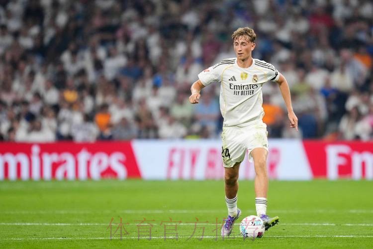 皇马27岁世界冠军第3次离谱失误!西媒:他还逃红牌